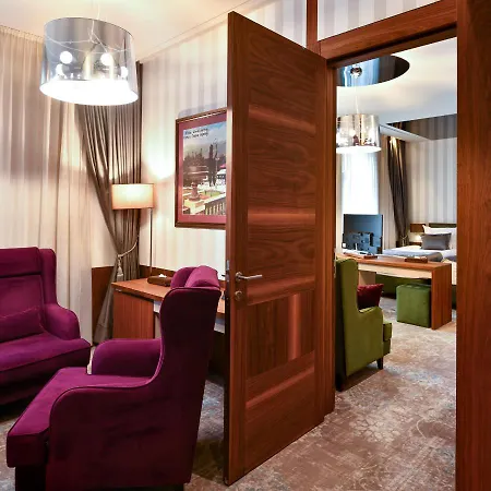 Heritage Krone Hotel 4*