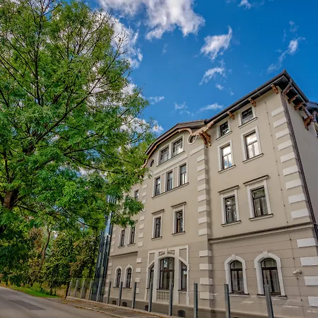 Heritage Krone 4*