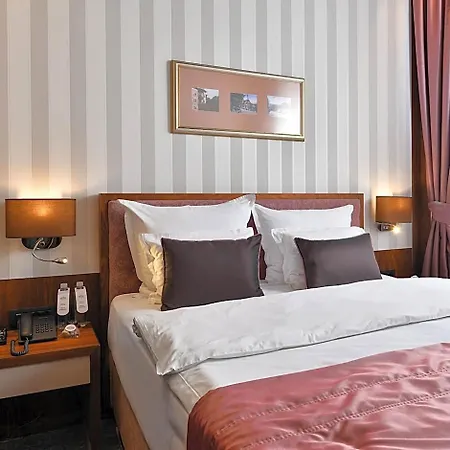 Hotel Heritage Krone 4*