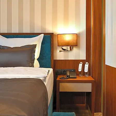 Hotel Heritage Krone 4*