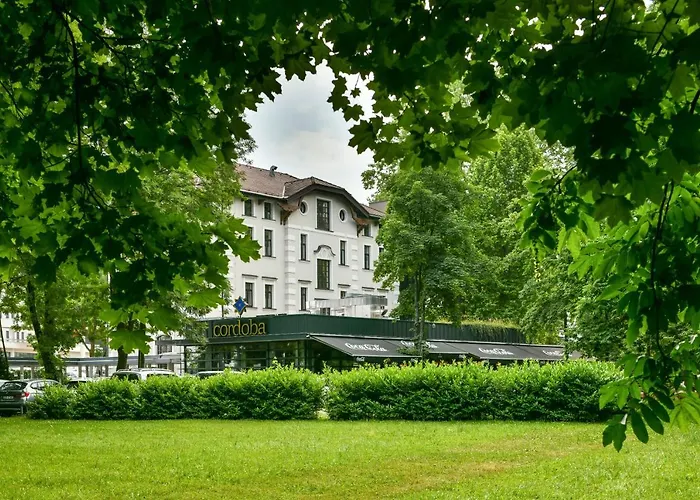 Hotel Heritage Hotel Krone 4*